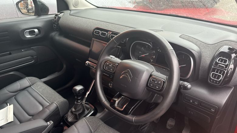 Citroen C3 Aircross 1.2 PureTech 110 Shine 5dr Petrol Hatchback